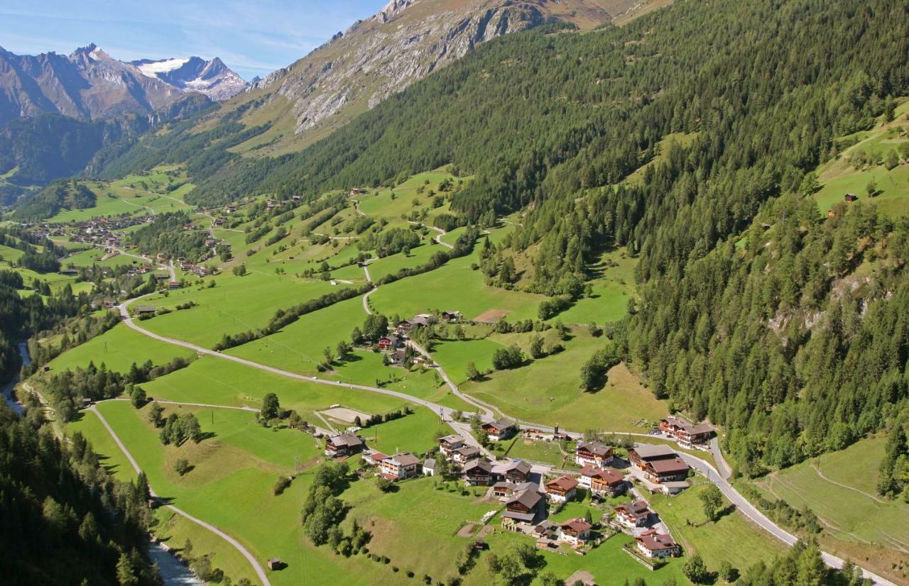 Hotel Gastehaus Alpenruh Prägraten Exterior foto